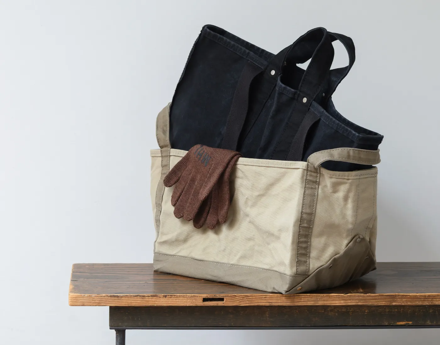 代官山店からTEMBEA FOR MHL.のコレクションをご紹介