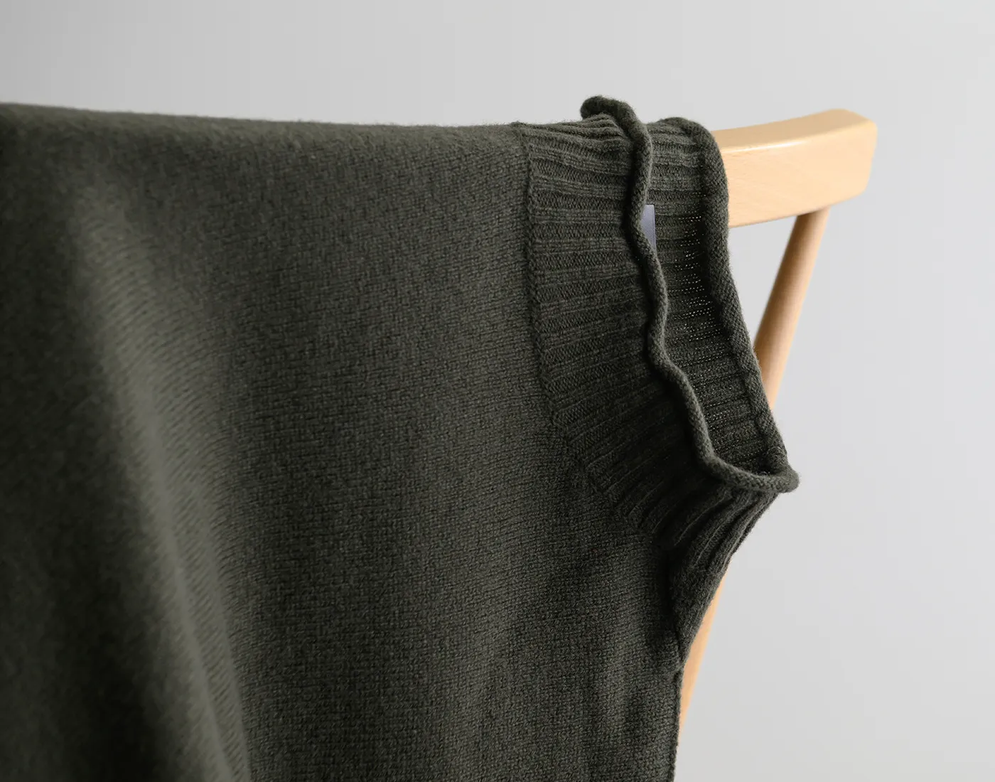 神南店から店舗限定ニットのご紹介